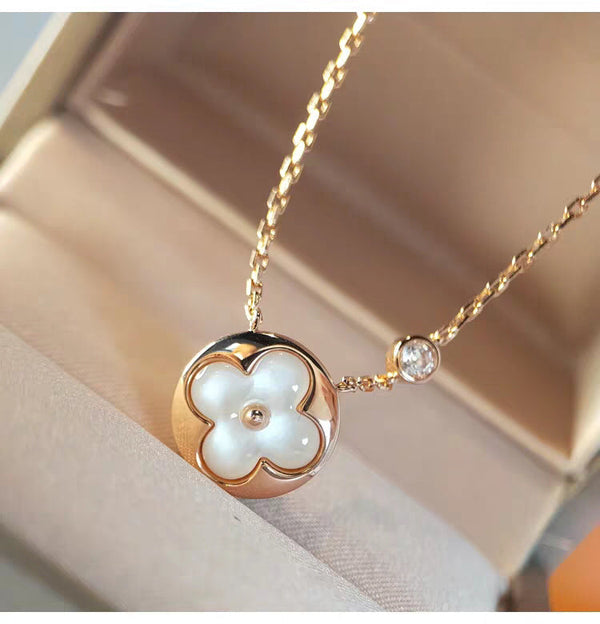 <MAGIC>SUN MOP GOLD 1 DIAMOND NECKLACE