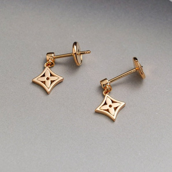 <MAGIC>STAR EARRINGS GOLD