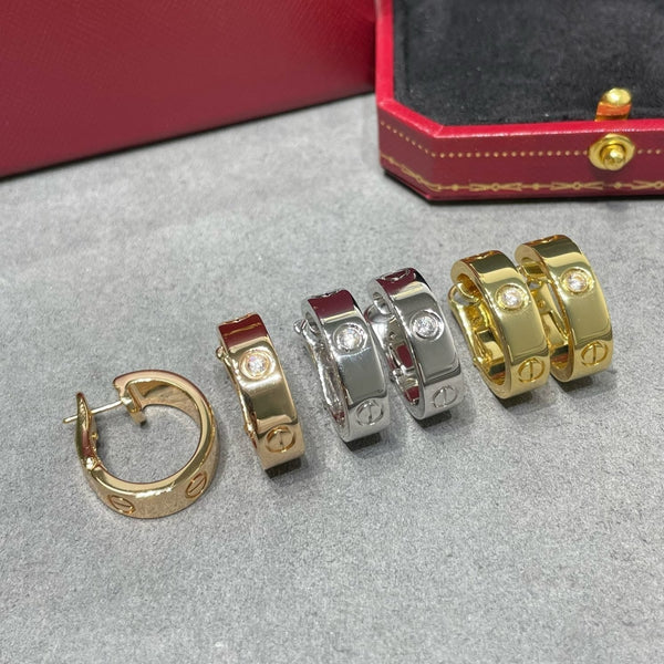 <MAGIC>LOVE 5.5MM 1 DIAMOND EARRINGS