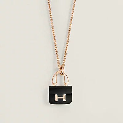 <MAGIC>WOMEN'S HM AMULETTES CONSTANCE PENDANT NECKLACE